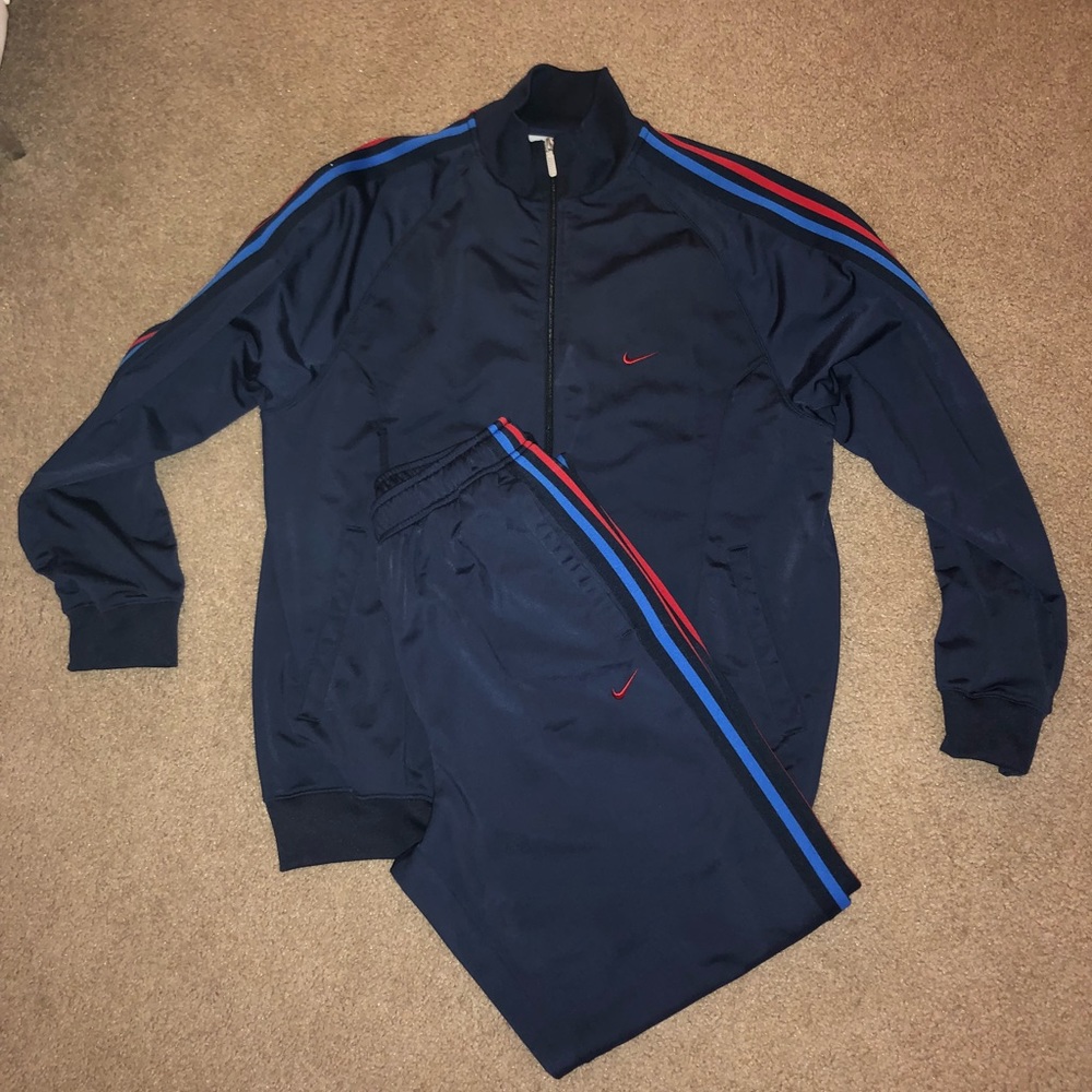 Nike sweatsuit